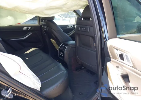 2022 BMW X5 xDrive40I z USA, uszkodzony, nr VIN 5UXCR6C00N9L09468